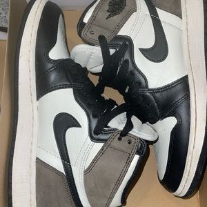 Jordan 1s Retro Mochas
